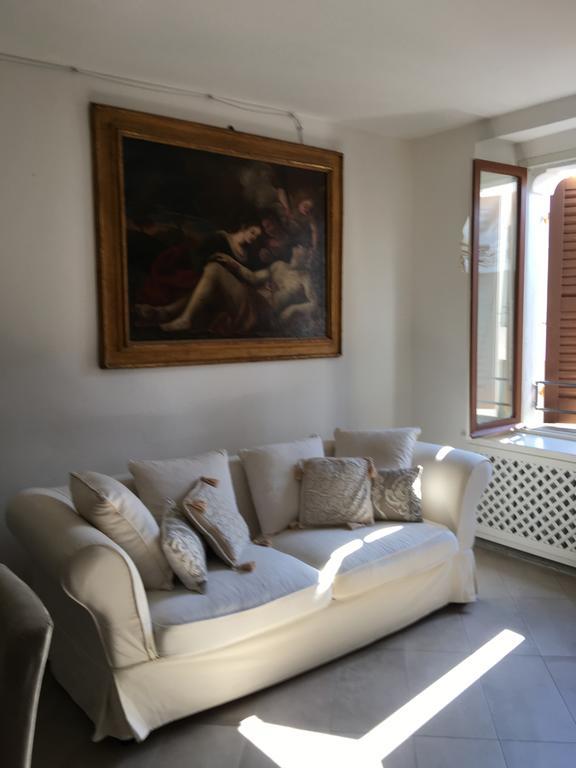 Il Tenore D'Oro Centralissimo Apartment Parma Ngoại thất bức ảnh