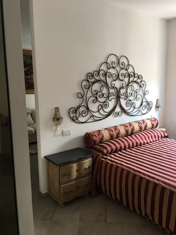 Il Tenore D'Oro Centralissimo Apartment Parma Ngoại thất bức ảnh