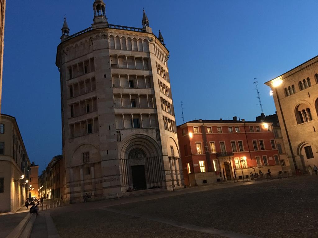 Il Tenore D'Oro Centralissimo Apartment Parma Ngoại thất bức ảnh